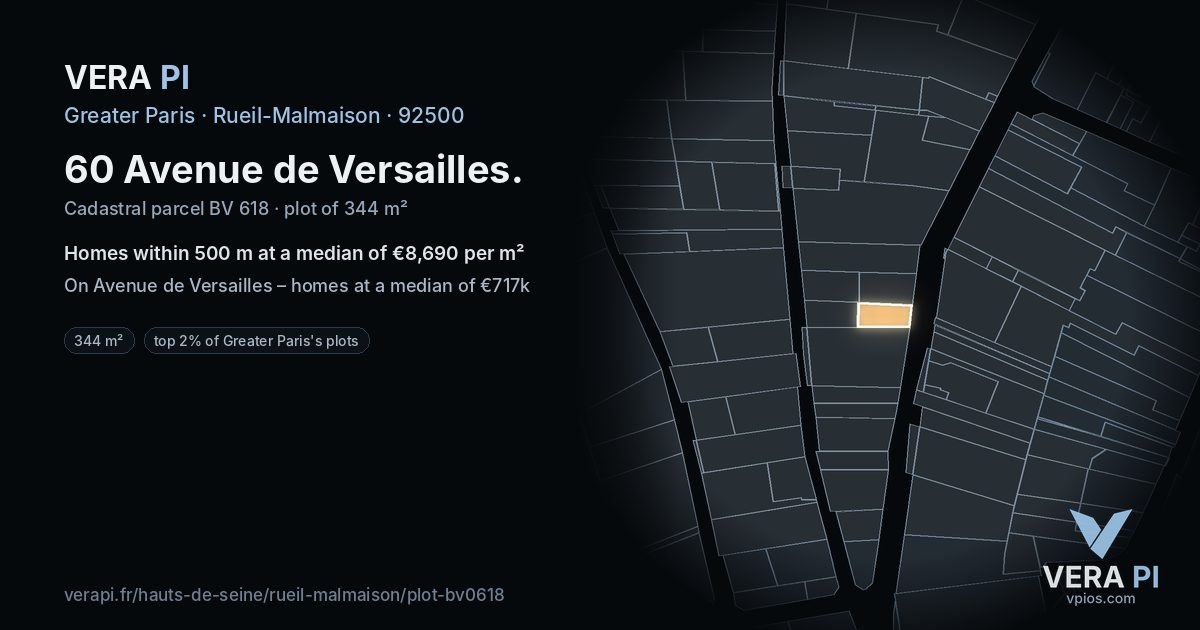 60 Avenue de Versailles, Rueil-Malmaison at night – the plot lit, the parcels around coloured by the prices near them