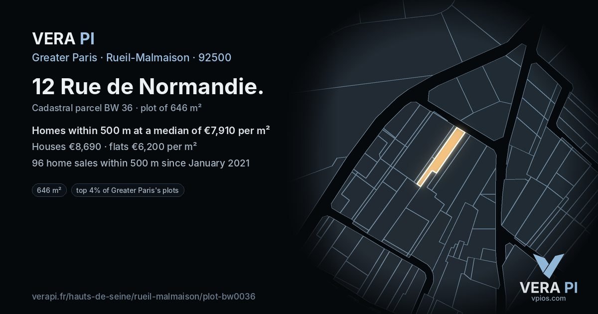 12 Rue de Normandie, Rueil-Malmaison at night – the plot lit, the parcels around coloured by the prices near them