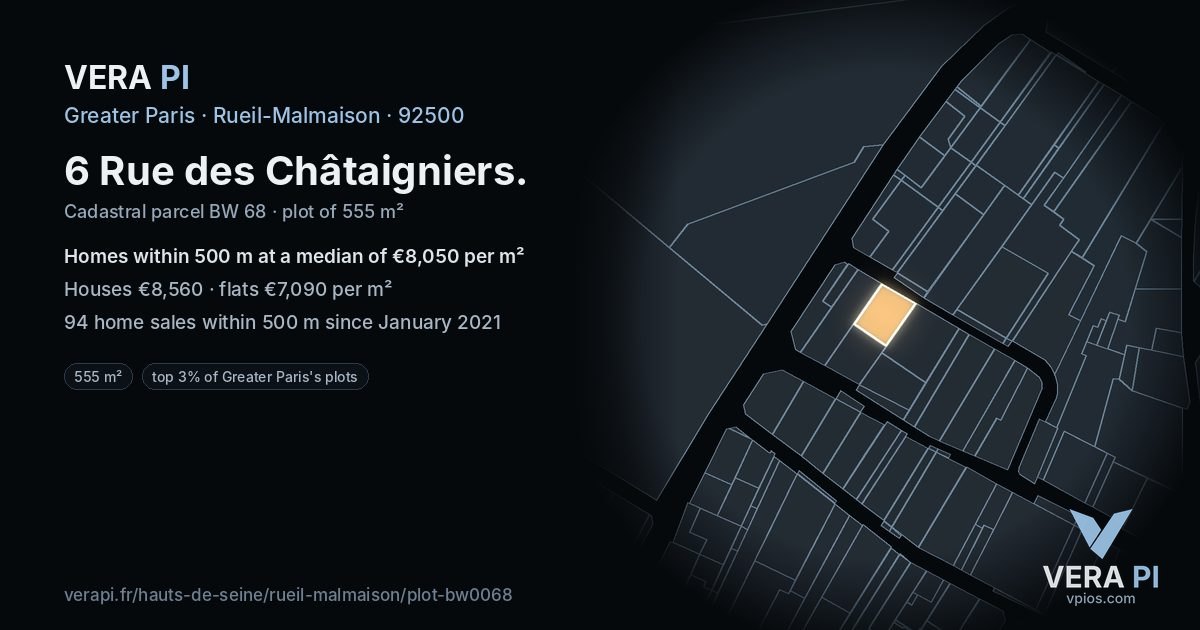 6 Rue des Châtaigniers, Rueil-Malmaison at night – the plot lit, the parcels around coloured by the prices near them