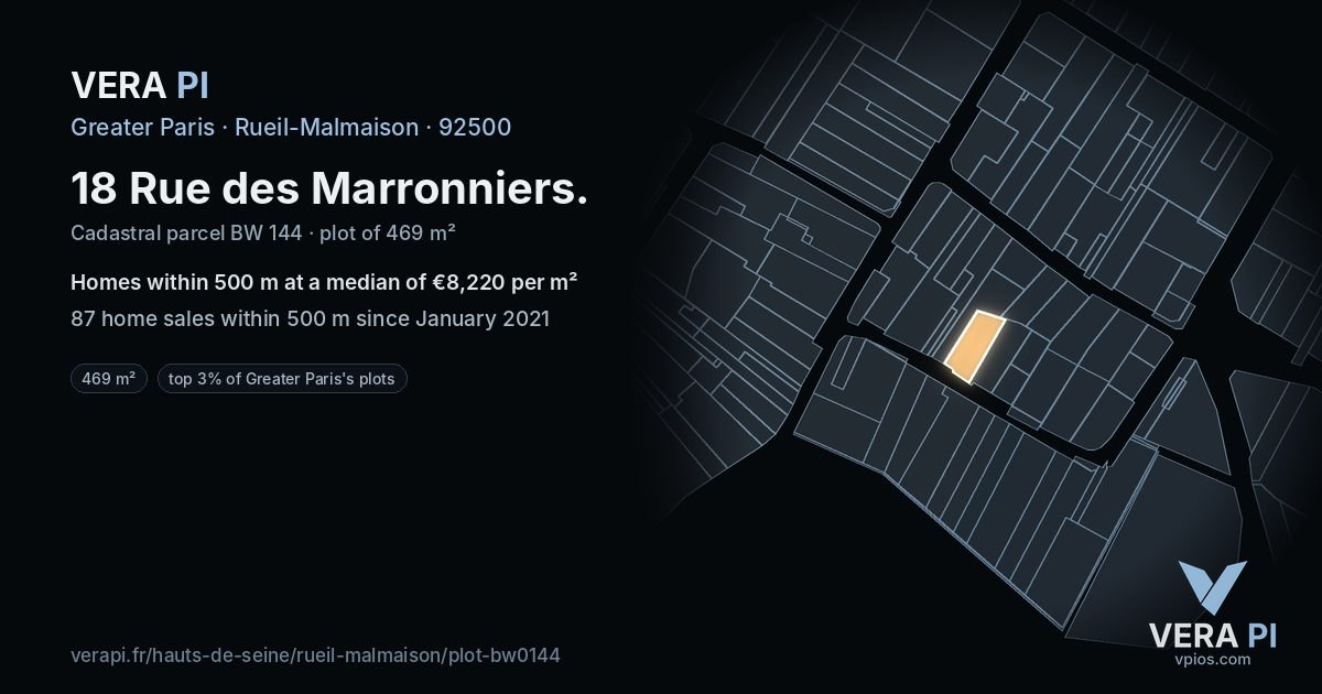 18 Rue des Marronniers, Rueil-Malmaison at night – the plot lit, the parcels around coloured by the prices near them