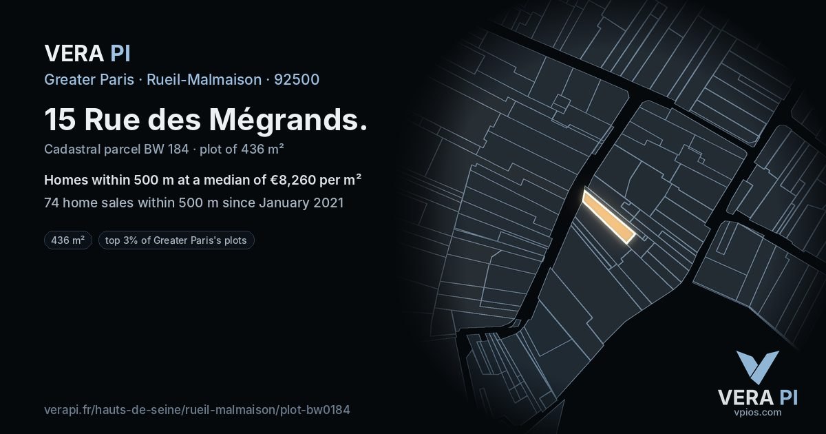 15 Rue des Mégrands, Rueil-Malmaison at night – the plot lit, the parcels around coloured by the prices near them