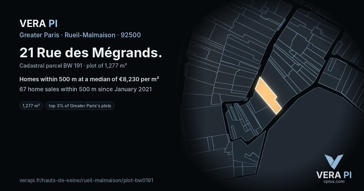 21 Rue des Mégrands, Rueil-Malmaison at night – the plot lit, the parcels around coloured by the prices near them