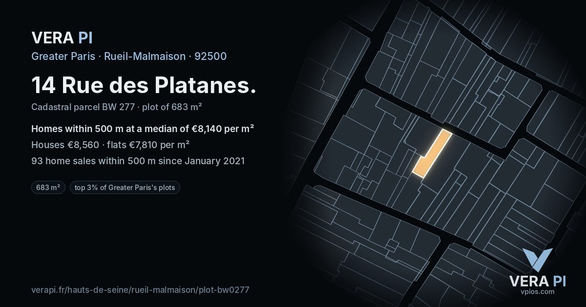 14 Rue des Platanes, Rueil-Malmaison at night – the plot lit, the parcels around coloured by the prices near them