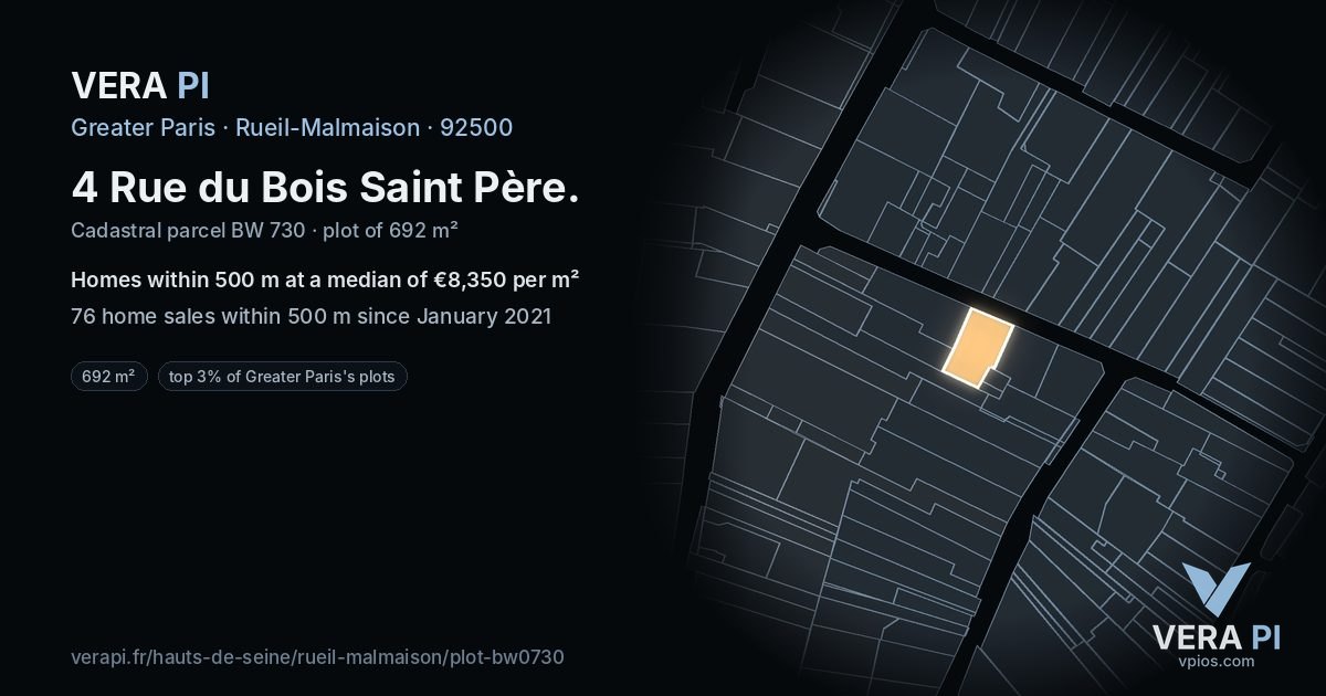 4 Rue du Bois Saint Père, Rueil-Malmaison at night – the plot lit, the parcels around coloured by the prices near them