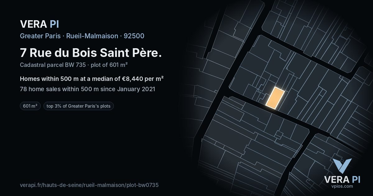 7 Rue du Bois Saint Père, Rueil-Malmaison at night – the plot lit, the parcels around coloured by the prices near them