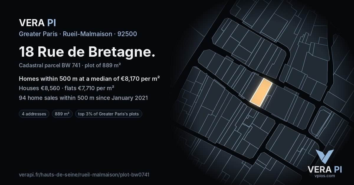 18 Rue de Bretagne, Rueil-Malmaison at night – the plot lit, the parcels around coloured by the prices near them