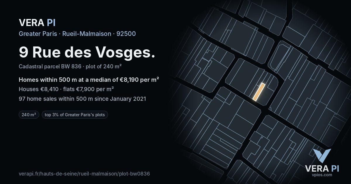 9 Rue des Vosges, Rueil-Malmaison at night – the plot lit, the parcels around coloured by the prices near them