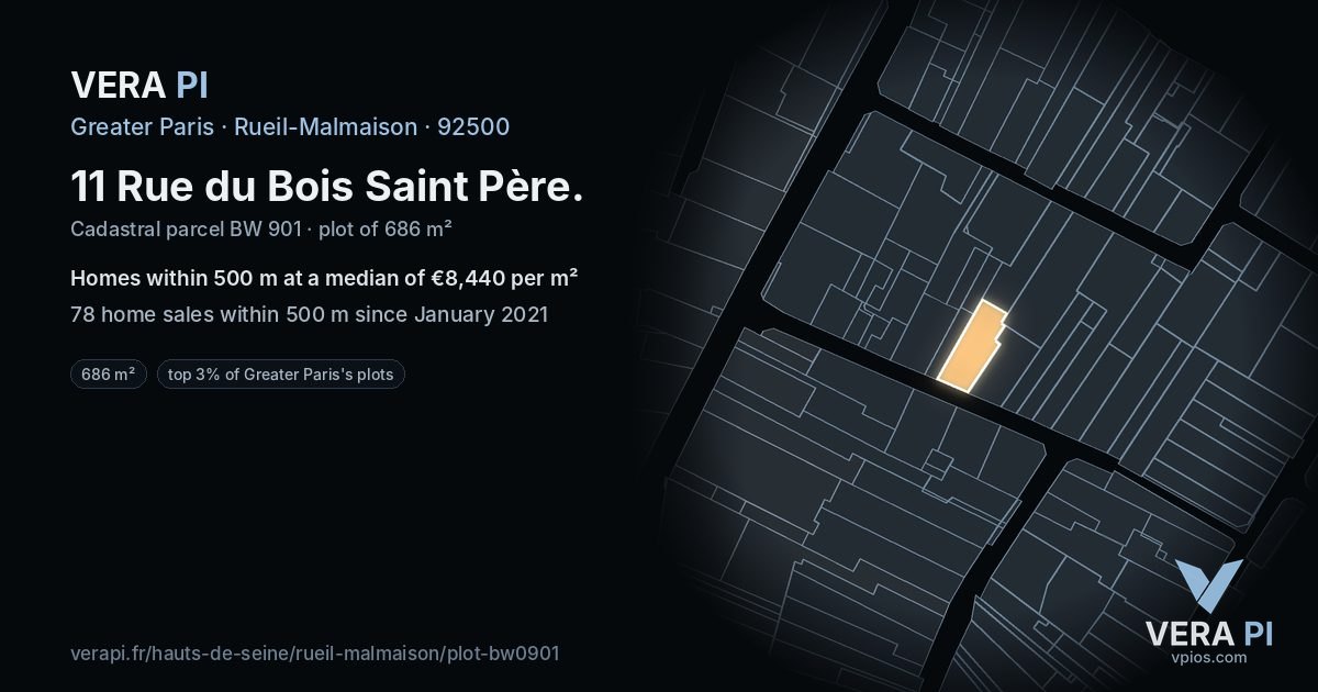 11 Rue du Bois Saint Père, Rueil-Malmaison at night – the plot lit, the parcels around coloured by the prices near them