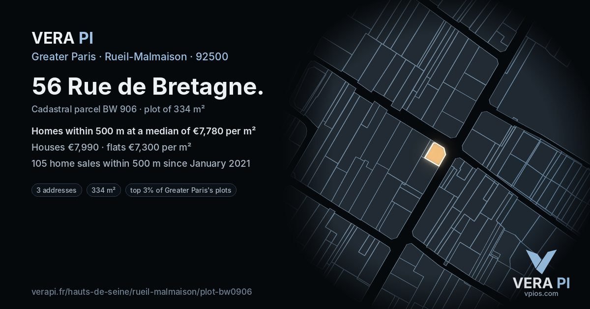 56 Rue de Bretagne, Rueil-Malmaison at night – the plot lit, the parcels around coloured by the prices near them
