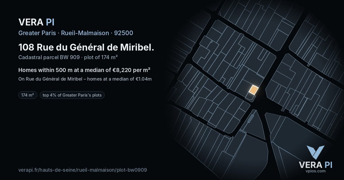 108 Rue du Général de Miribel, Rueil-Malmaison at night – the plot lit, the parcels around coloured by the prices near them