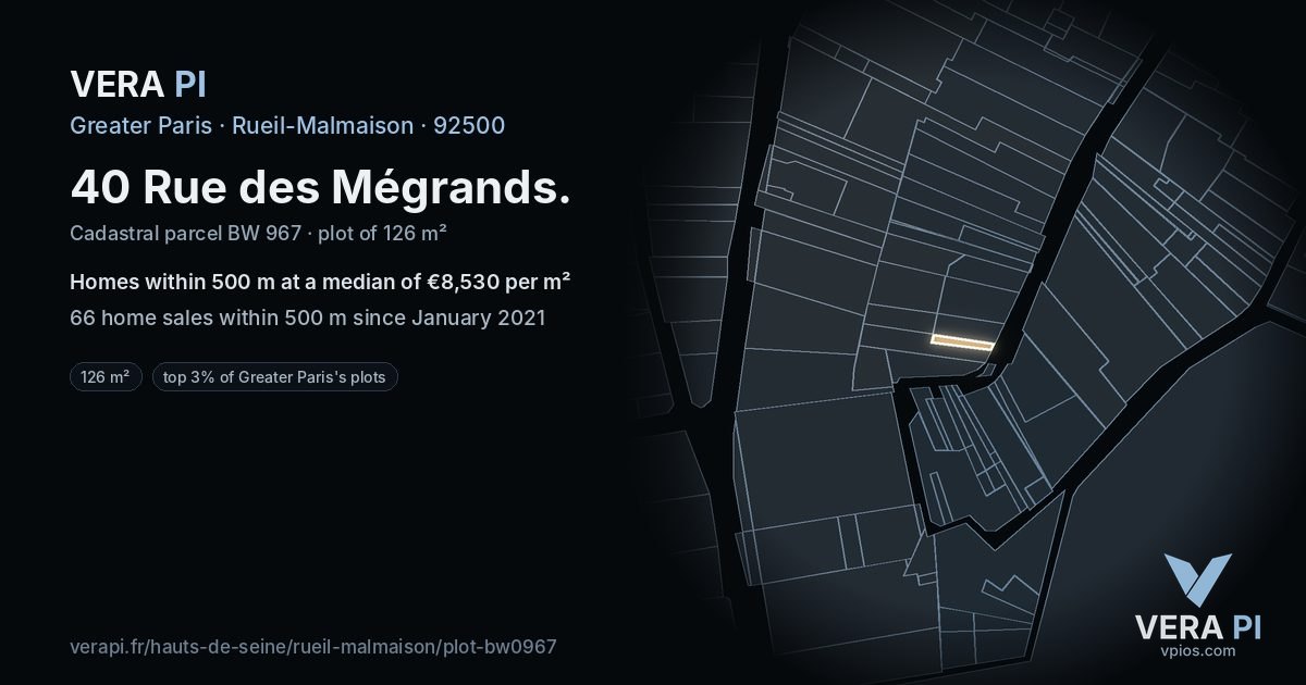 40 Rue des Mégrands, Rueil-Malmaison at night – the plot lit, the parcels around coloured by the prices near them