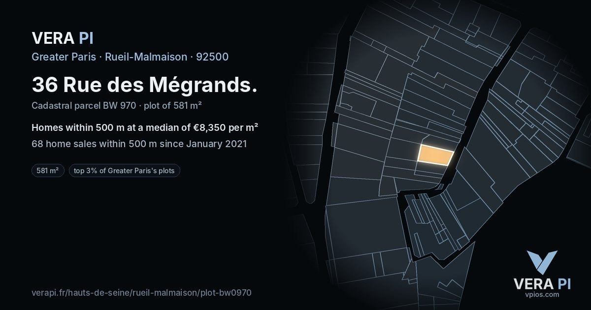 36 Rue des Mégrands, Rueil-Malmaison at night – the plot lit, the parcels around coloured by the prices near them