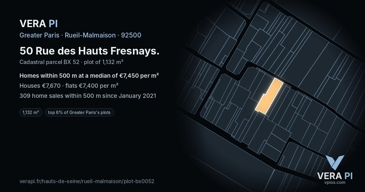 50 Rue des Hauts Fresnays, Rueil-Malmaison at night – the plot lit, the parcels around coloured by the prices near them