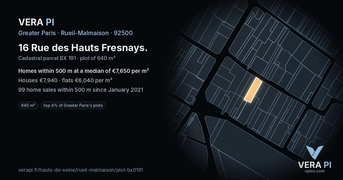 16 Rue des Hauts Fresnays, Rueil-Malmaison at night – the plot lit, the parcels around coloured by the prices near them