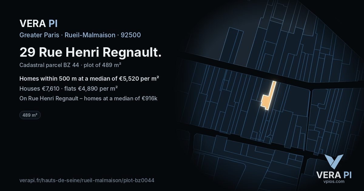 29 Rue Henri Regnault, Rueil-Malmaison at night – the plot lit, the parcels around coloured by the prices near them