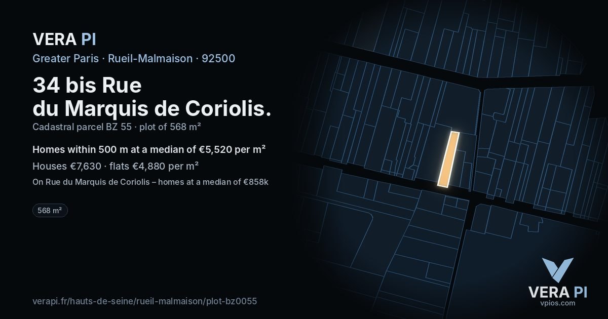 34 bis Rue du Marquis de Coriolis, Rueil-Malmaison at night – the plot lit, the parcels around coloured by the prices near them