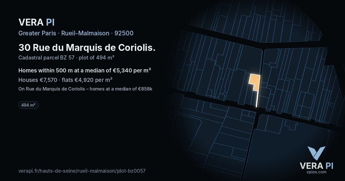 30 Rue du Marquis de Coriolis, Rueil-Malmaison at night – the plot lit, the parcels around coloured by the prices near them