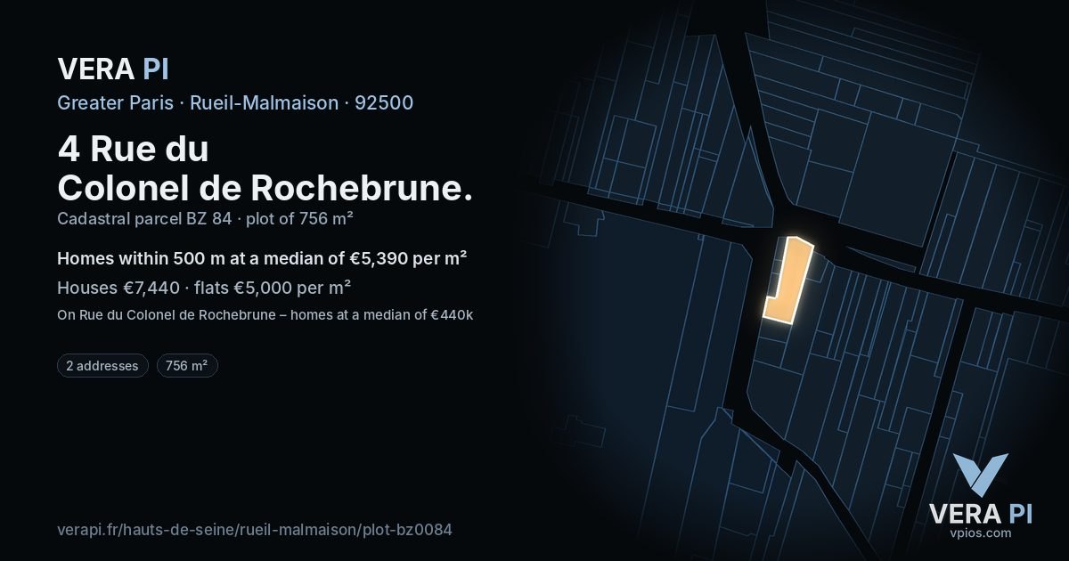 4 Rue du Colonel de Rochebrune, Rueil-Malmaison at night – the plot lit, the parcels around coloured by the prices near them