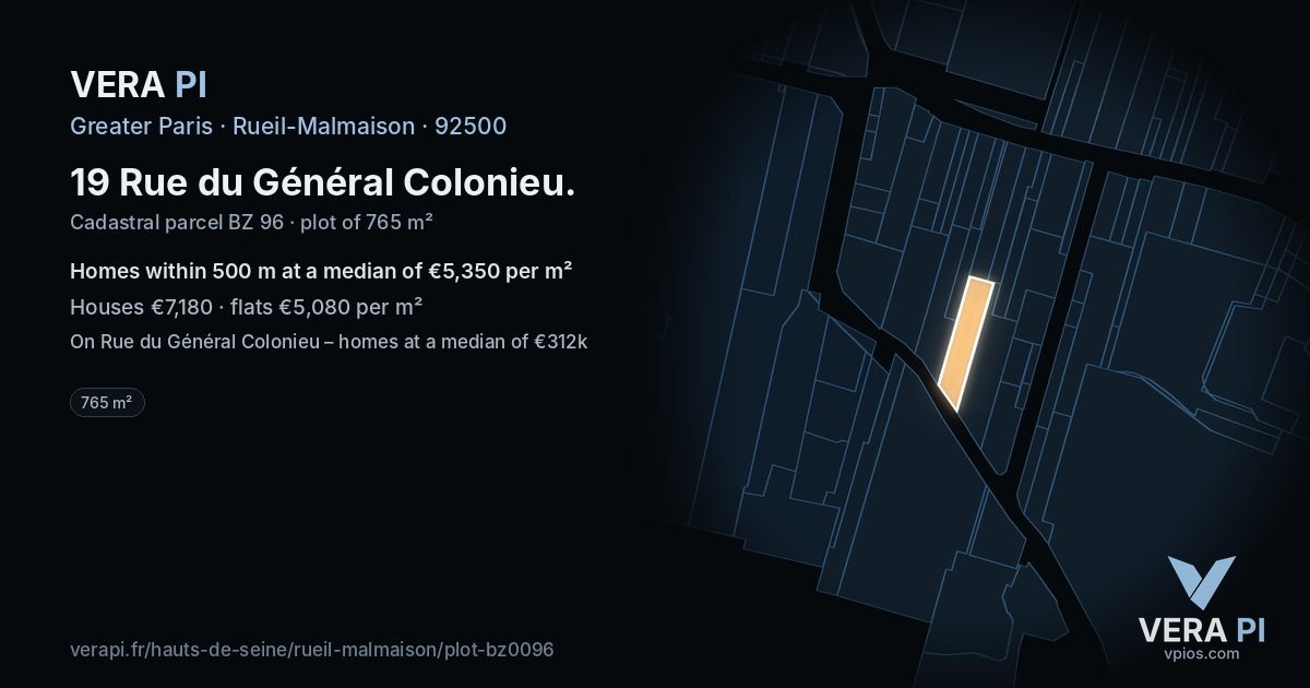 19 Rue du Général Colonieu, Rueil-Malmaison at night – the plot lit, the parcels around coloured by the prices near them