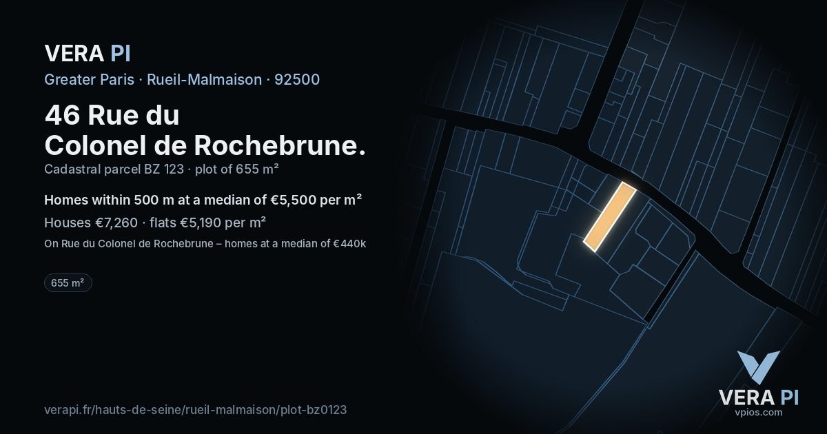 46 Rue du Colonel de Rochebrune, Rueil-Malmaison at night – the plot lit, the parcels around coloured by the prices near them
