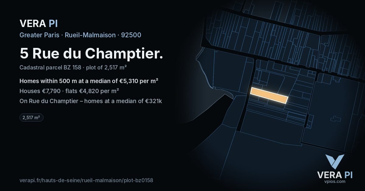 5 Rue du Champtier, Rueil-Malmaison at night – the plot lit, the parcels around coloured by the prices near them