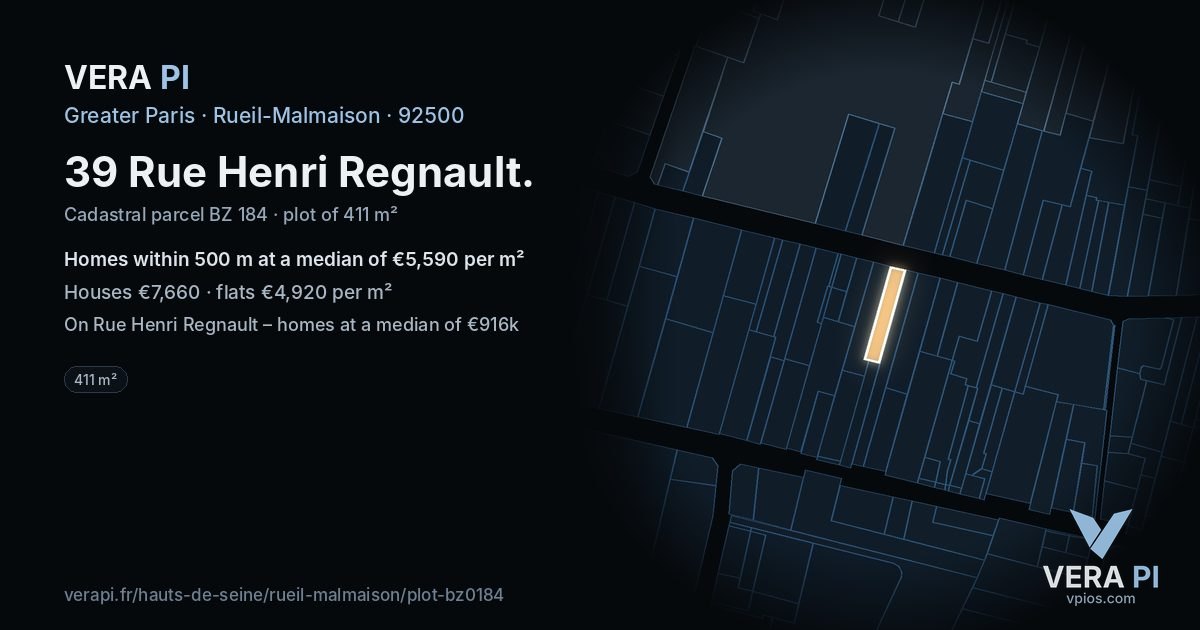 39 Rue Henri Regnault, Rueil-Malmaison at night – the plot lit, the parcels around coloured by the prices near them