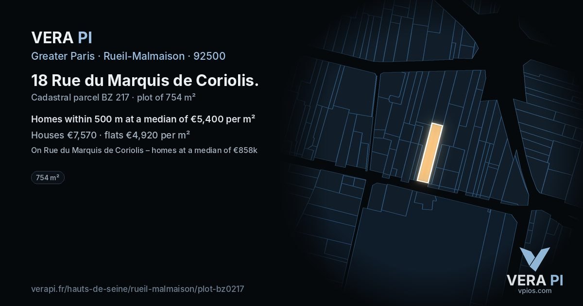 18 Rue du Marquis de Coriolis, Rueil-Malmaison at night – the plot lit, the parcels around coloured by the prices near them