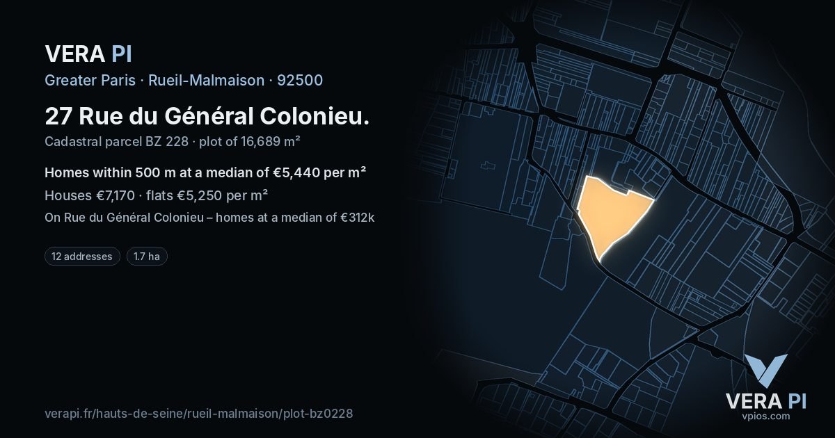 27 Rue du Général Colonieu, Rueil-Malmaison at night – the plot lit, the parcels around coloured by the prices near them