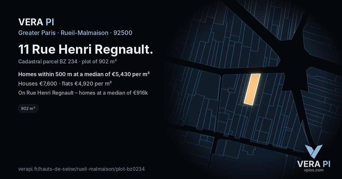 11 Rue Henri Regnault, Rueil-Malmaison at night – the plot lit, the parcels around coloured by the prices near them