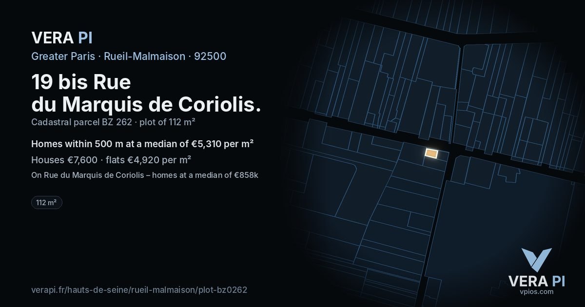 19 bis Rue du Marquis de Coriolis, Rueil-Malmaison at night – the plot lit, the parcels around coloured by the prices near them