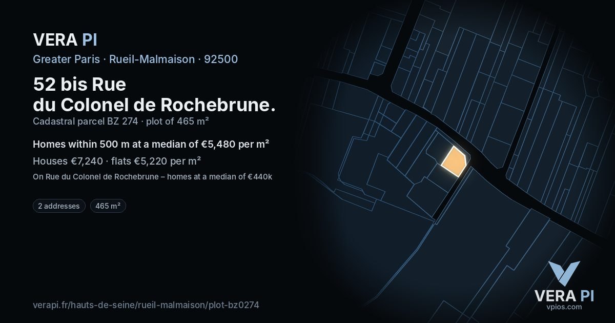 52 bis Rue du Colonel de Rochebrune, Rueil-Malmaison at night – the plot lit, the parcels around coloured by the prices near them