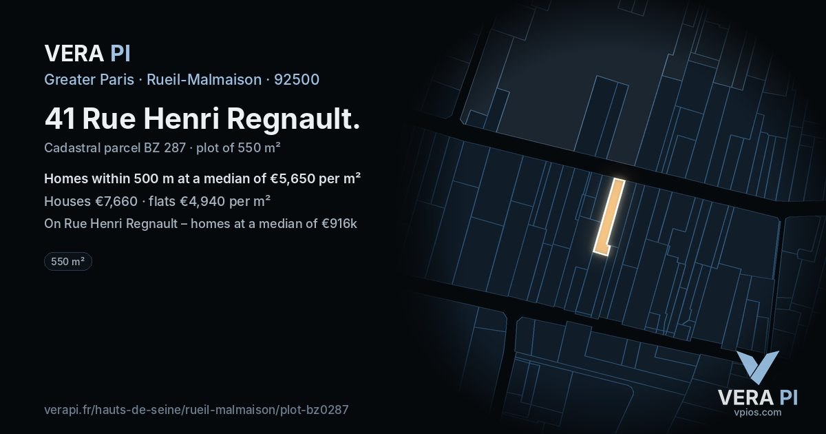 41 Rue Henri Regnault, Rueil-Malmaison at night – the plot lit, the parcels around coloured by the prices near them