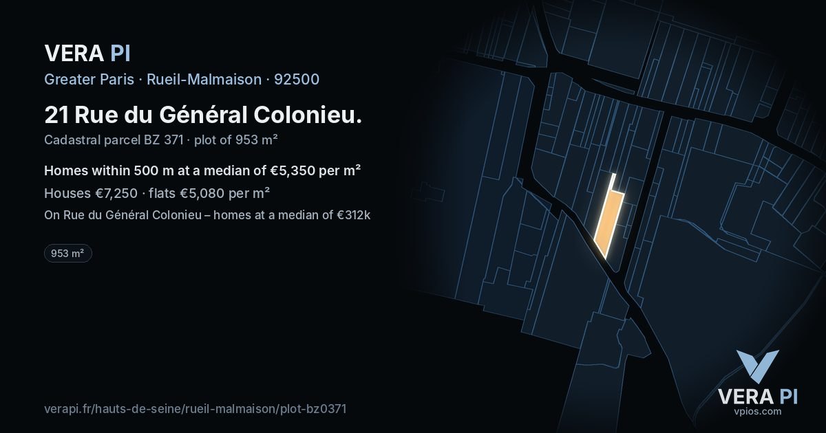 21 Rue du Général Colonieu, Rueil-Malmaison at night – the plot lit, the parcels around coloured by the prices near them