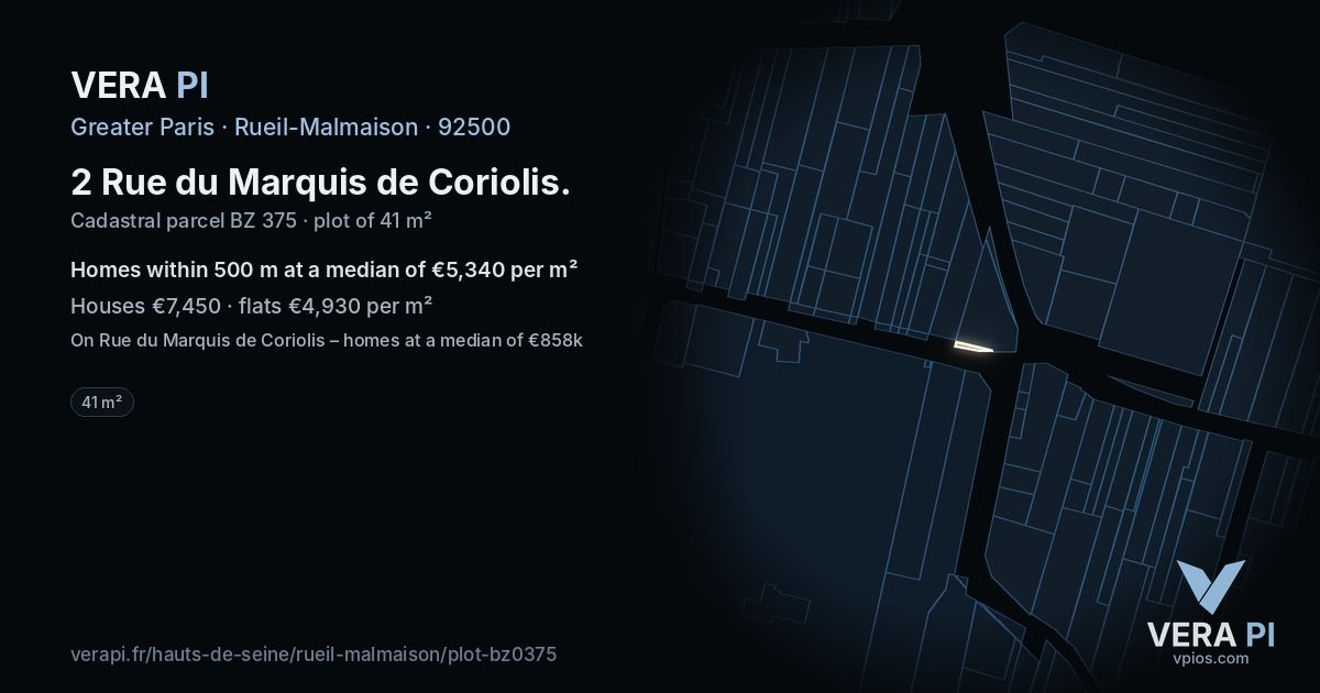 2 Rue du Marquis de Coriolis, Rueil-Malmaison at night – the plot lit, the parcels around coloured by the prices near them