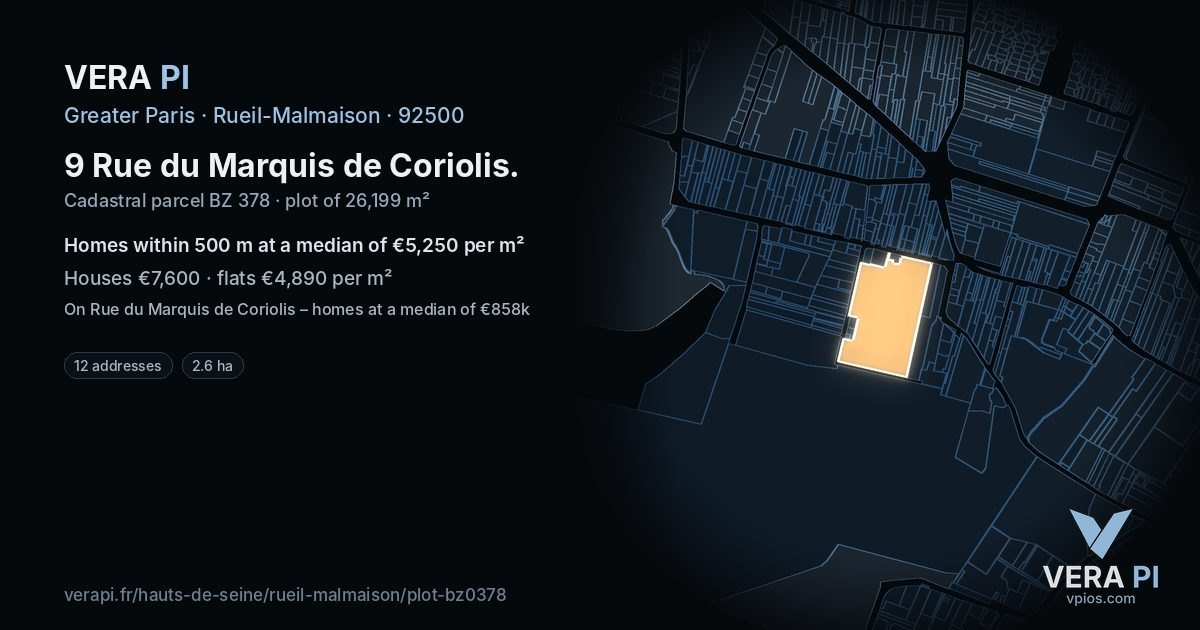 9 Rue du Marquis de Coriolis, Rueil-Malmaison at night – the plot lit, the parcels around coloured by the prices near them