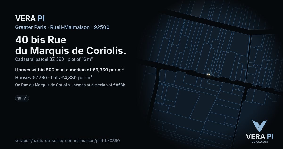 40 bis Rue du Marquis de Coriolis, Rueil-Malmaison at night – the plot lit, the parcels around coloured by the prices near them