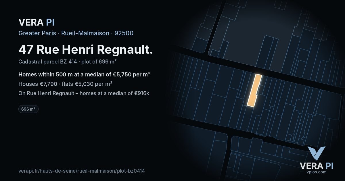 47 Rue Henri Regnault, Rueil-Malmaison at night – the plot lit, the parcels around coloured by the prices near them