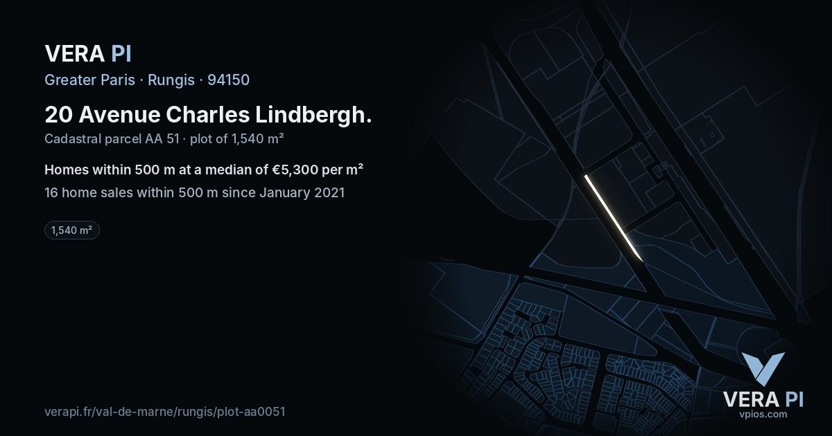 20 Avenue Charles Lindbergh, Rungis at night – the plot lit, the parcels around coloured by the prices near them