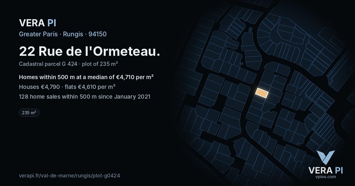 22 Rue de l'Ormeteau, Rungis at night – the plot lit, the parcels around coloured by the prices near them