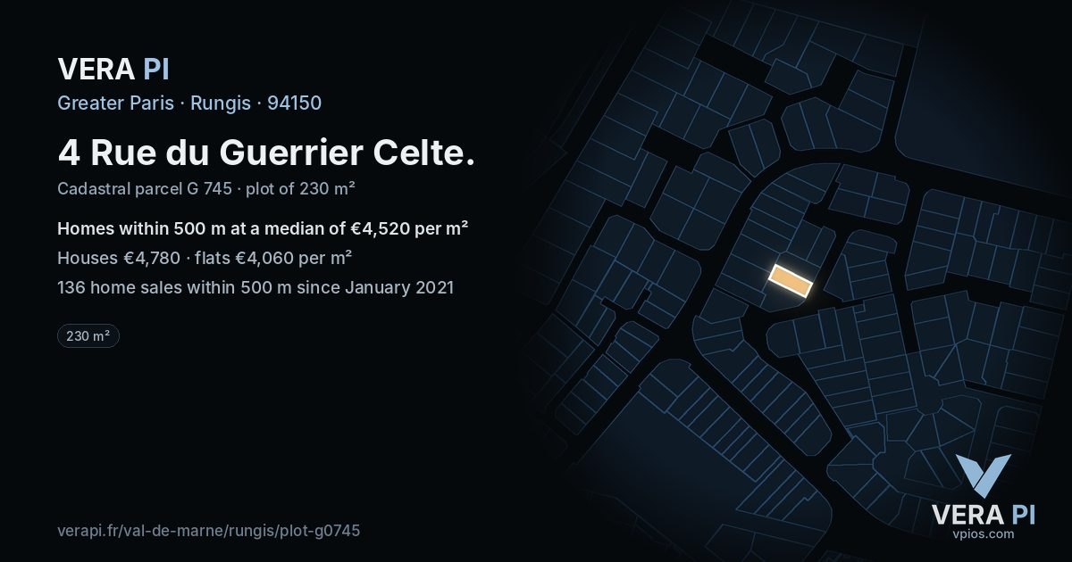 4 Rue du Guerrier Celte, Rungis at night – the plot lit, the parcels around coloured by the prices near them