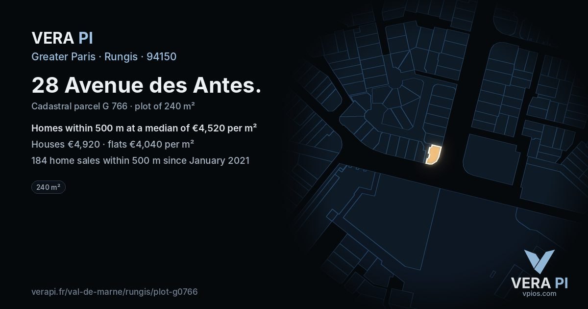 28 Avenue des Antes, Rungis at night – the plot lit, the parcels around coloured by the prices near them