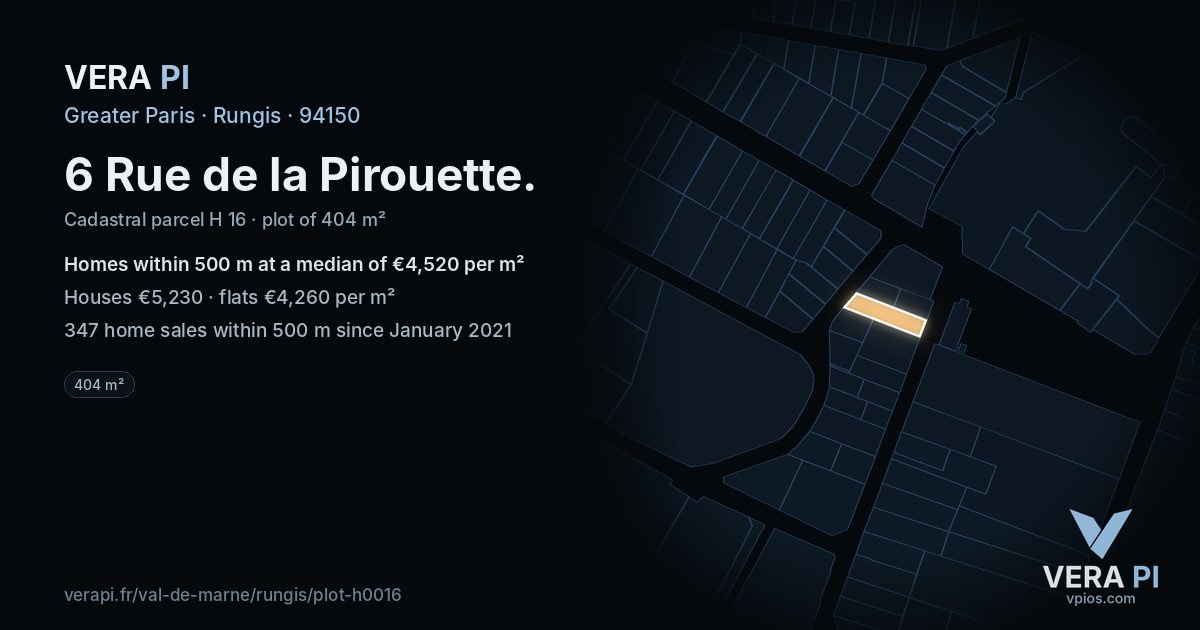 6 Rue de la Pirouette, Rungis at night – the plot lit, the parcels around coloured by the prices near them