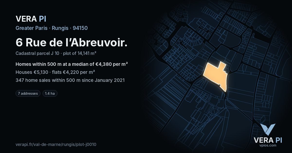 6 Rue de l’Abreuvoir, Rungis at night – the plot lit, the parcels around coloured by the prices near them