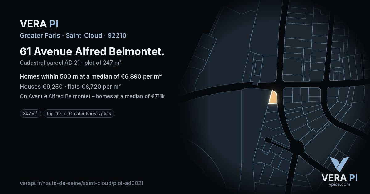 61 Avenue Alfred Belmontet, Saint-Cloud at night – the plot lit, the parcels around coloured by the prices near them