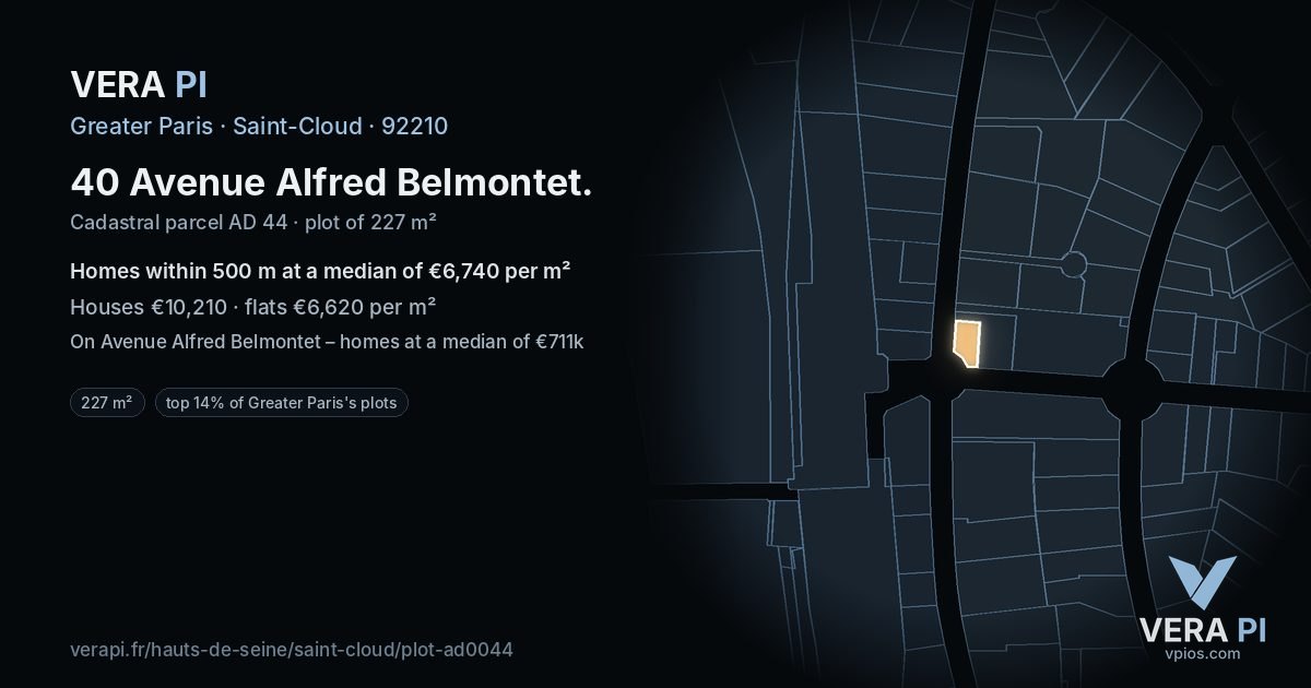 40 Avenue Alfred Belmontet, Saint-Cloud at night – the plot lit, the parcels around coloured by the prices near them