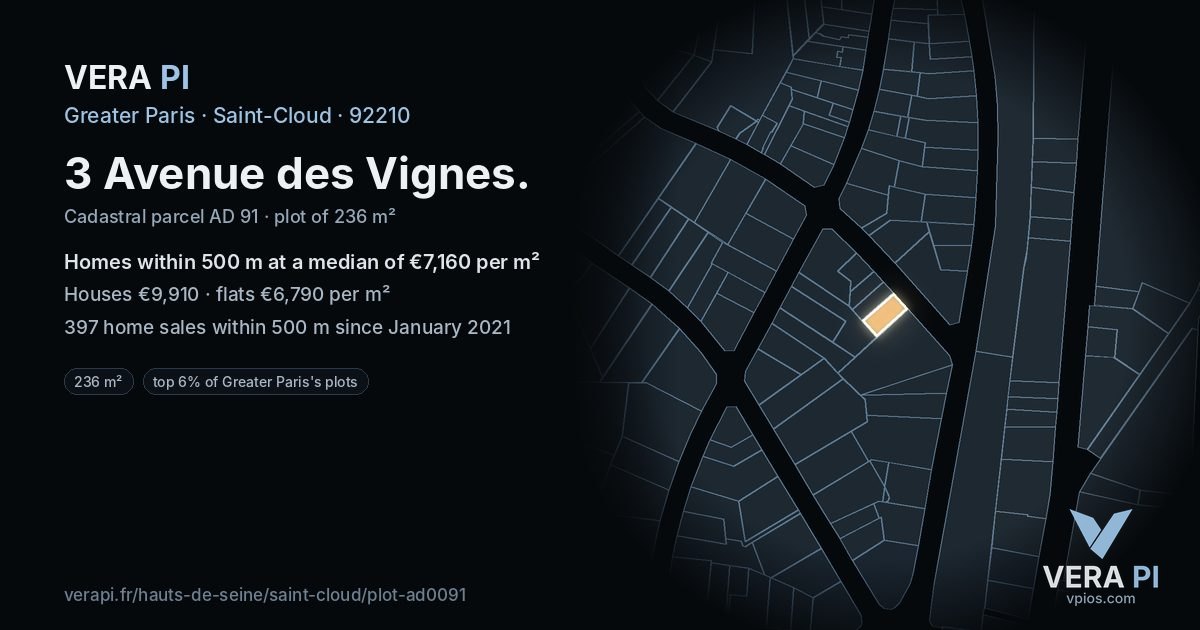 3 Avenue des Vignes, Saint-Cloud at night – the plot lit, the parcels around coloured by the prices near them