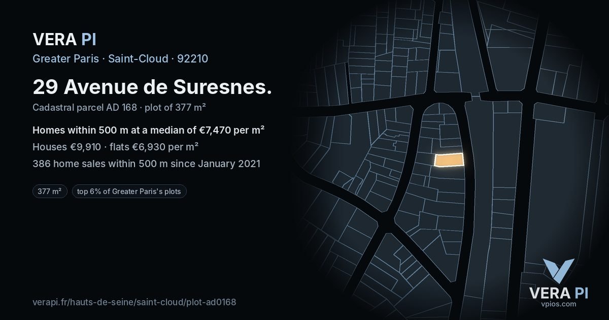 29 Avenue de Suresnes, Saint-Cloud at night – the plot lit, the parcels around coloured by the prices near them