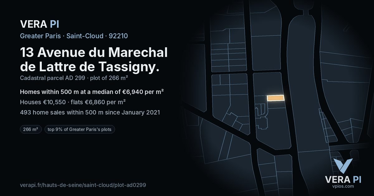 13 Avenue du Marechal de Lattre de Tassigny, Saint-Cloud at night – the plot lit, the parcels around coloured by the prices near them