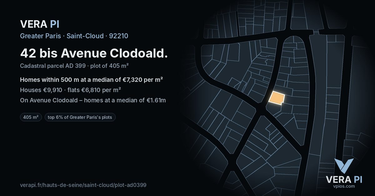 42 bis Avenue Clodoald, Saint-Cloud at night – the plot lit, the parcels around coloured by the prices near them