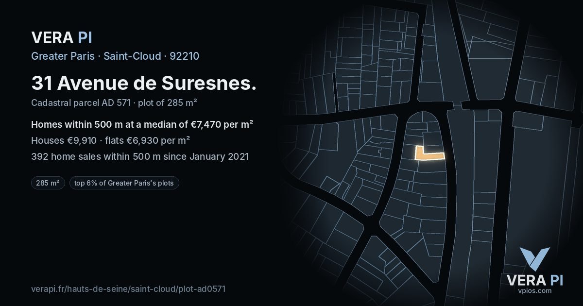 31 Avenue de Suresnes, Saint-Cloud at night – the plot lit, the parcels around coloured by the prices near them